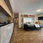 Vista Alpina شقة
